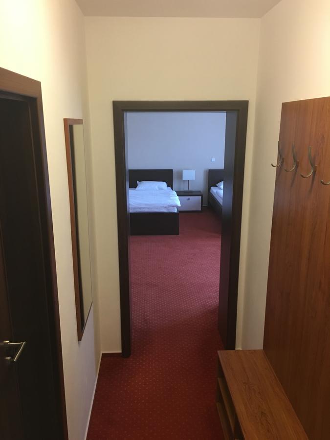 Penzion Hermina Veselí nad Moravou Esterno foto