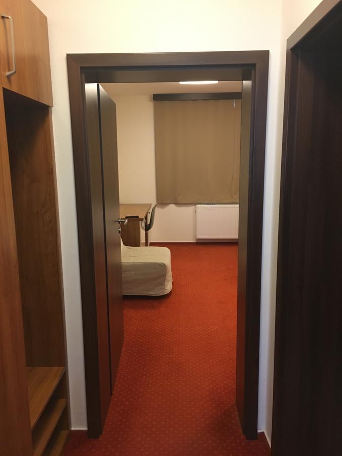 Penzion Hermina Veselí nad Moravou Esterno foto