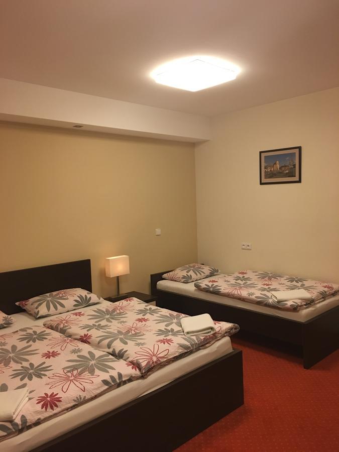 Penzion Hermina Veselí nad Moravou Esterno foto